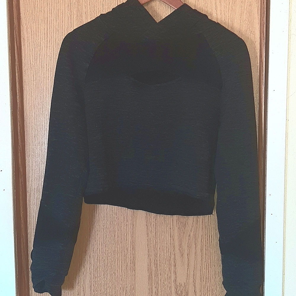 Cropped Hoodie